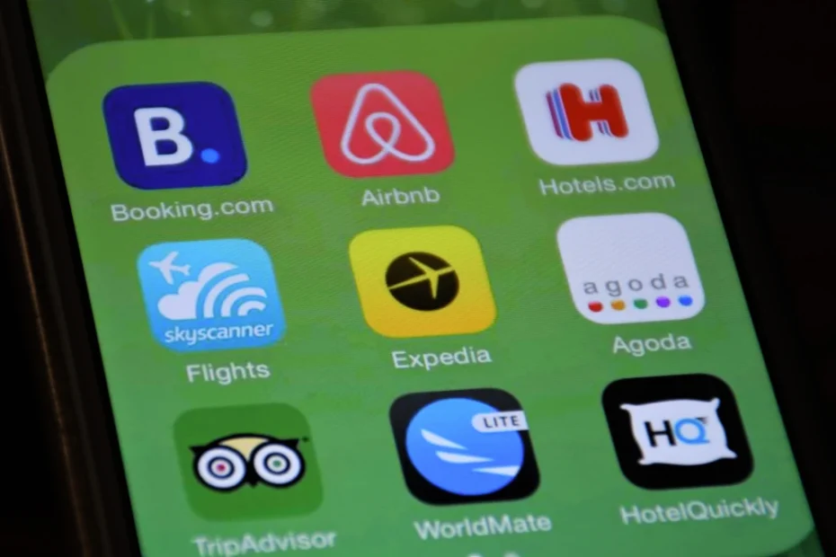 Descubre las apps imprescindibles para viajeros que te ayudarán a planear rutas, gestionar boletos y explorar Jalisco, Colima y Michoacán de forma eficiente.