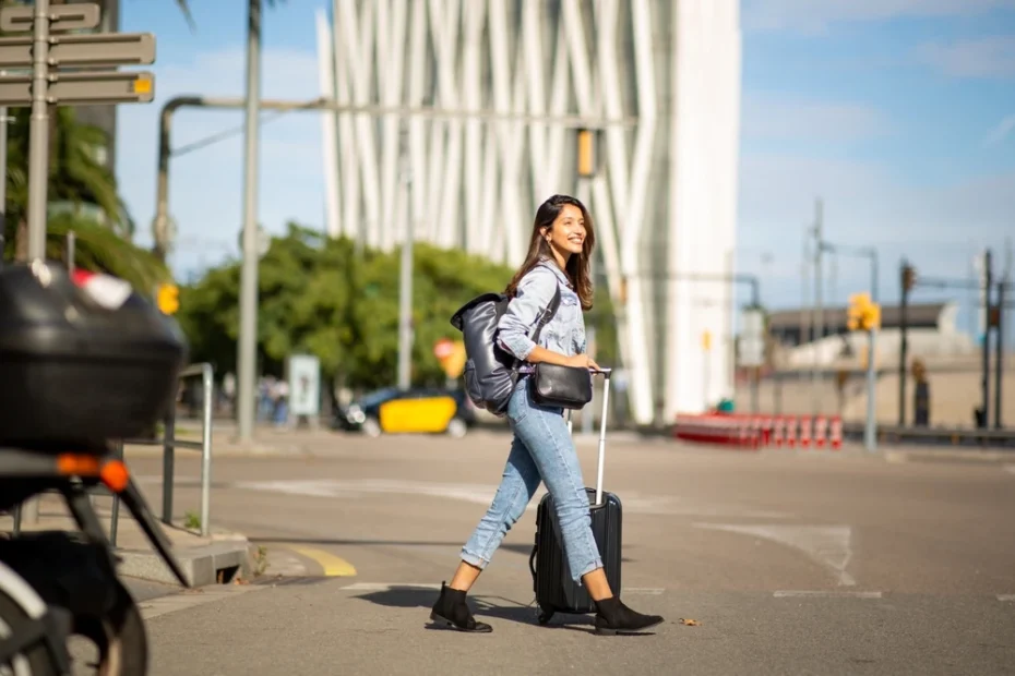 Viaja con confianza. Descubre consejos esenciales para mujeres que viajan en autobús y siéntete segura en tu próxima aventura por México.